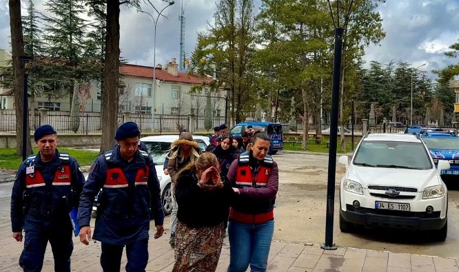 BOHÇACILAR HIRSIZ ÇIKTI.