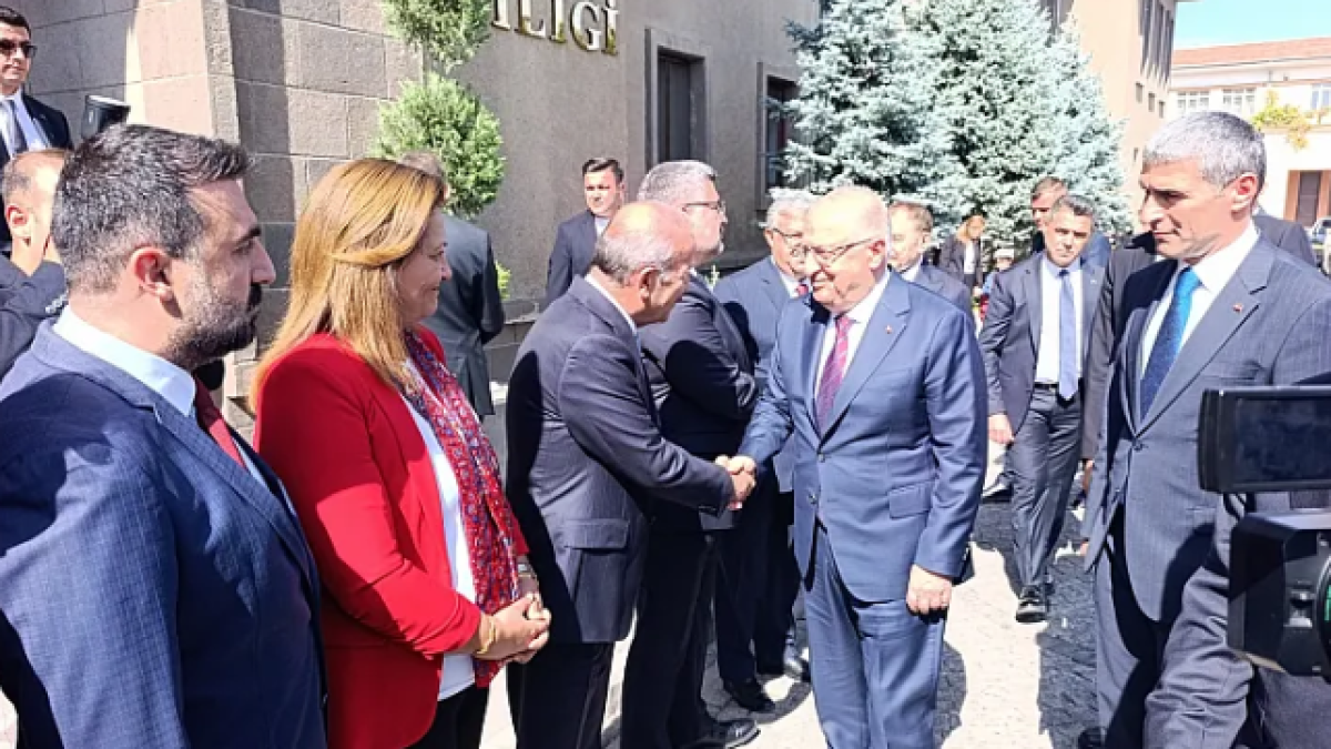 Bakan Güler’in Afyonkarahisar Programı Valilik Ziyaretiyle Başladı