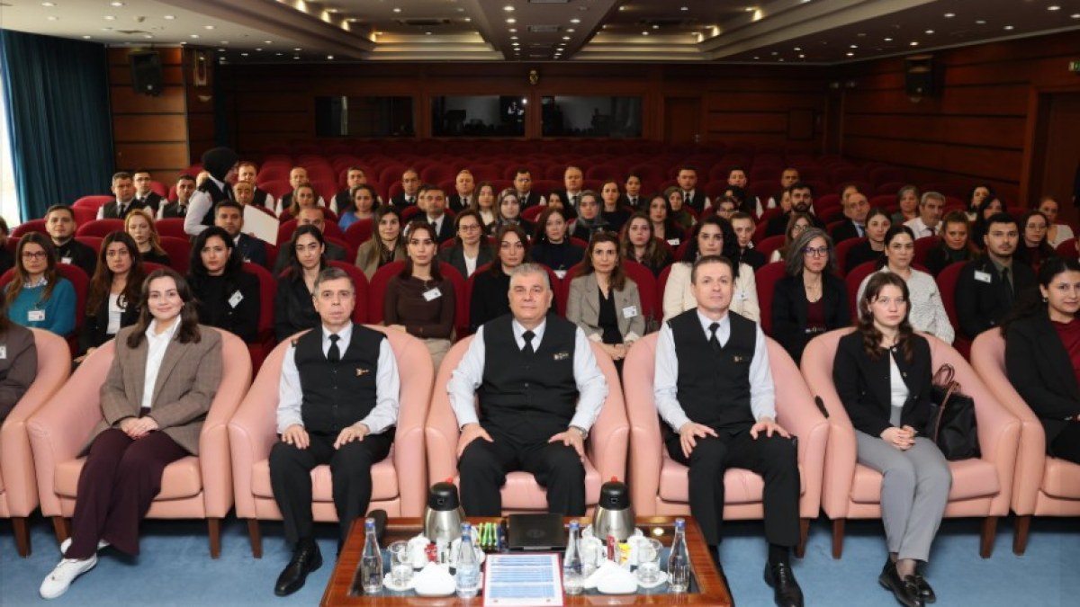 Jandarma Genel Komutanı Ali Çardakcı, Davranışsal Bağımlılıkla Mücadele Eğitiminin Kapanış Törenine Katıldı