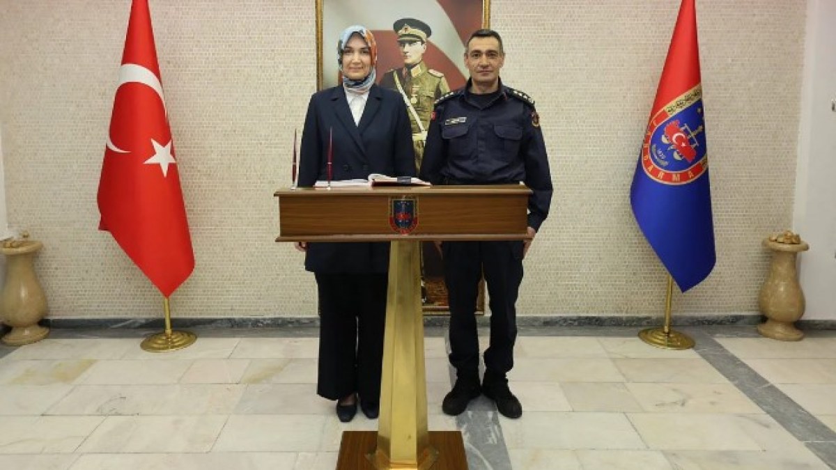 Bakan Yardımcısı Kübra Güran Yiğitbaşı Afyonkarahisar İl Jandarma Komutanlığı’nı Ziyaret Etti