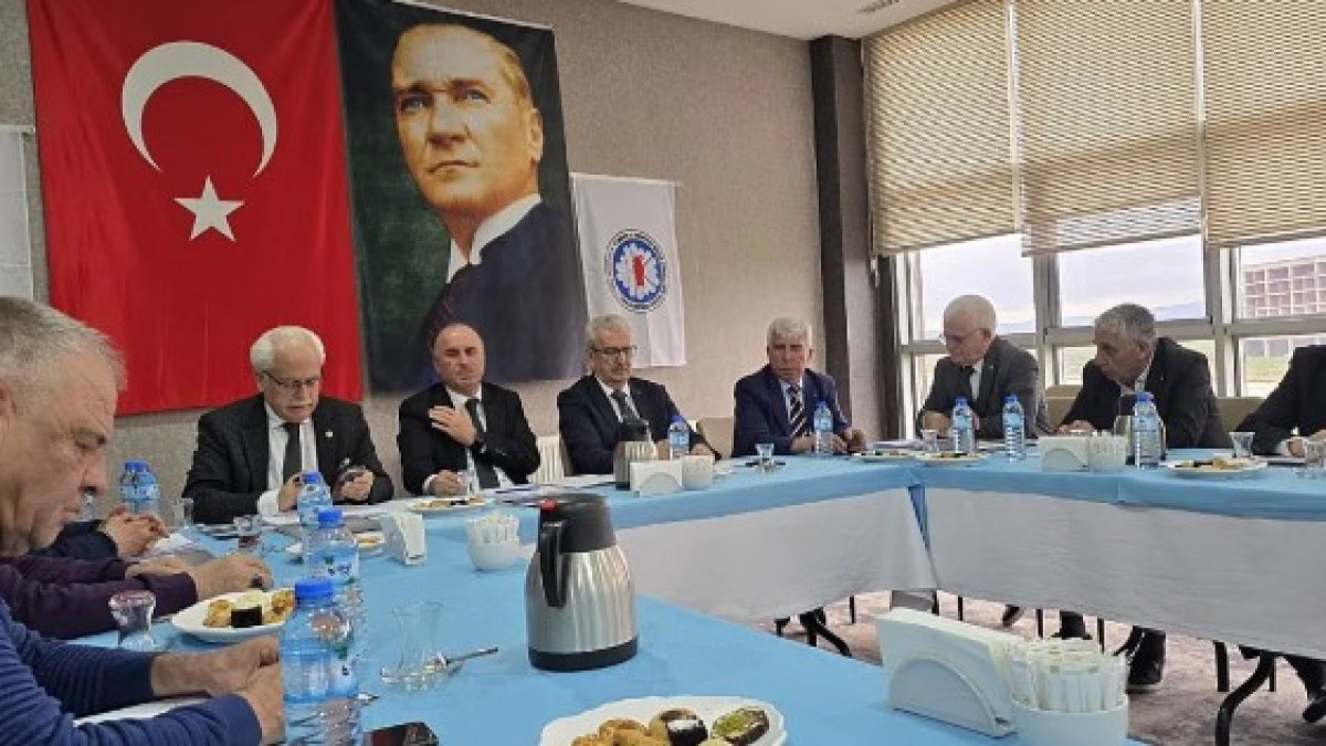 Türkiye Amatör Spor Kulüpleri Konfederasyonu Bölge Toplantısına Afyonkarahisarda Yapıldı.