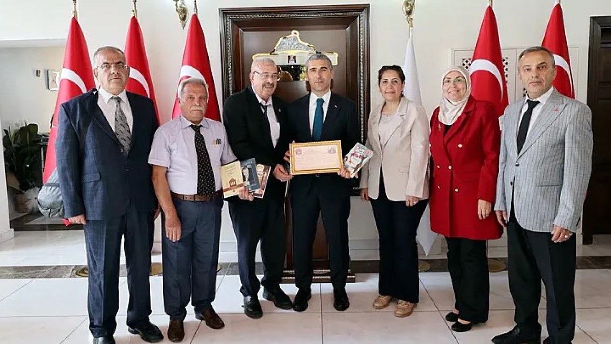 Şairlerden Afyonkarahisar valisi Dr Naci aktaş'a şiir