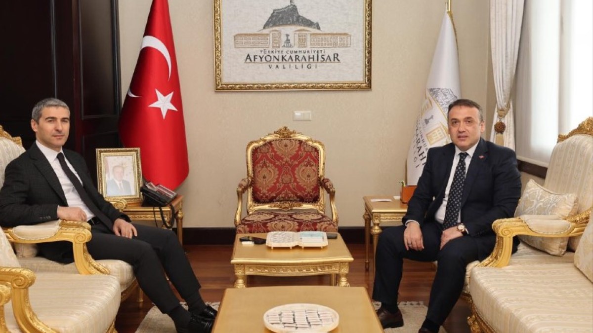 Bilecik Valisi Faik Oktay Sözer’den Afyonkarahisar Valisi Dr. Naci Aktaş’a Ziyaret