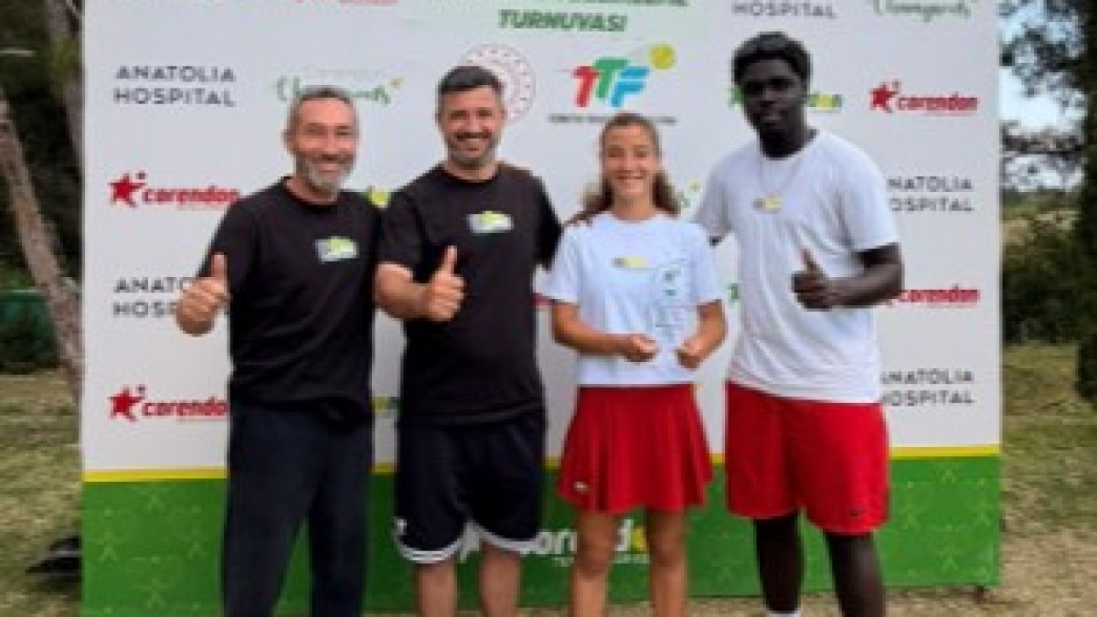 EA Tenis’ten Tarihi Başarı: Şükriye Ezgi Akyol Milli Takımda