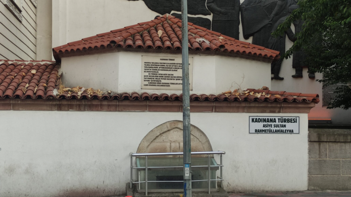 Selçuklu’dan Günümüze: Afyonkarahisar Kadın Ana Türbesi’nin Tarihi