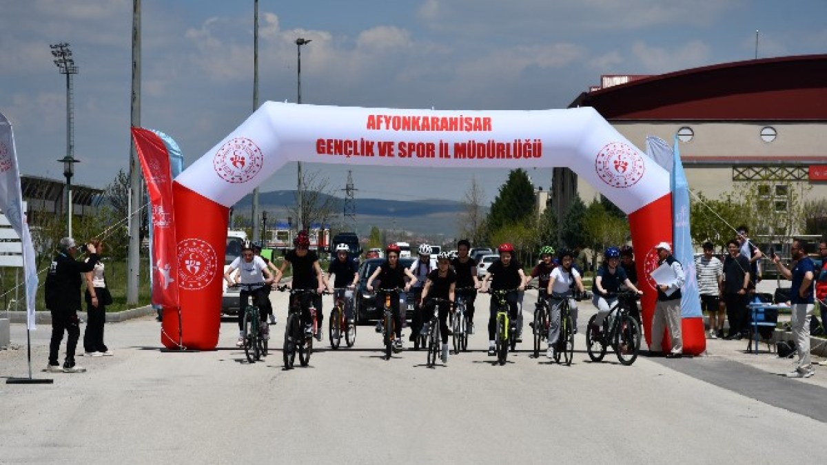 Okul Sporları Bisiklet Yarışlarında Dereceler Belli Oldu