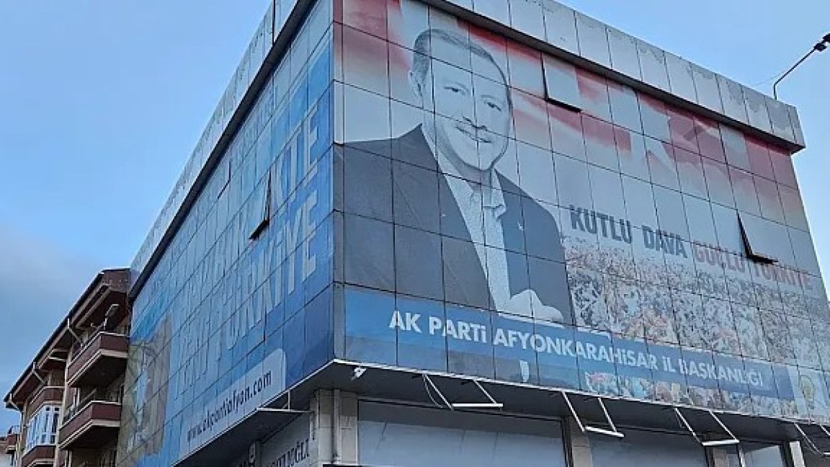 “Dinar Belediye Başkanı Veysel Topçu’ya yönelik gerçekleştirilen saldırı girişimini kınıyoruz