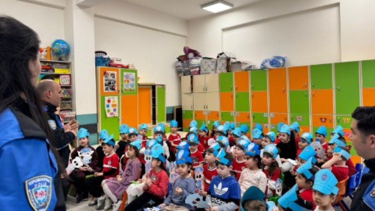 Polisten Miniklere Anlamlı Eğitim: 181. Kuruluş Yılında Bilinçlendirme Çalışması