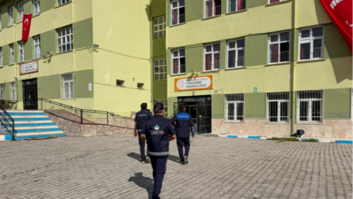 OKULLARDA FAHİŞ FİYATA ZABITA ENGELİ: SANDIKLI’DA OKUL  KANTİNLERİNE  SIKI DENETİM!
