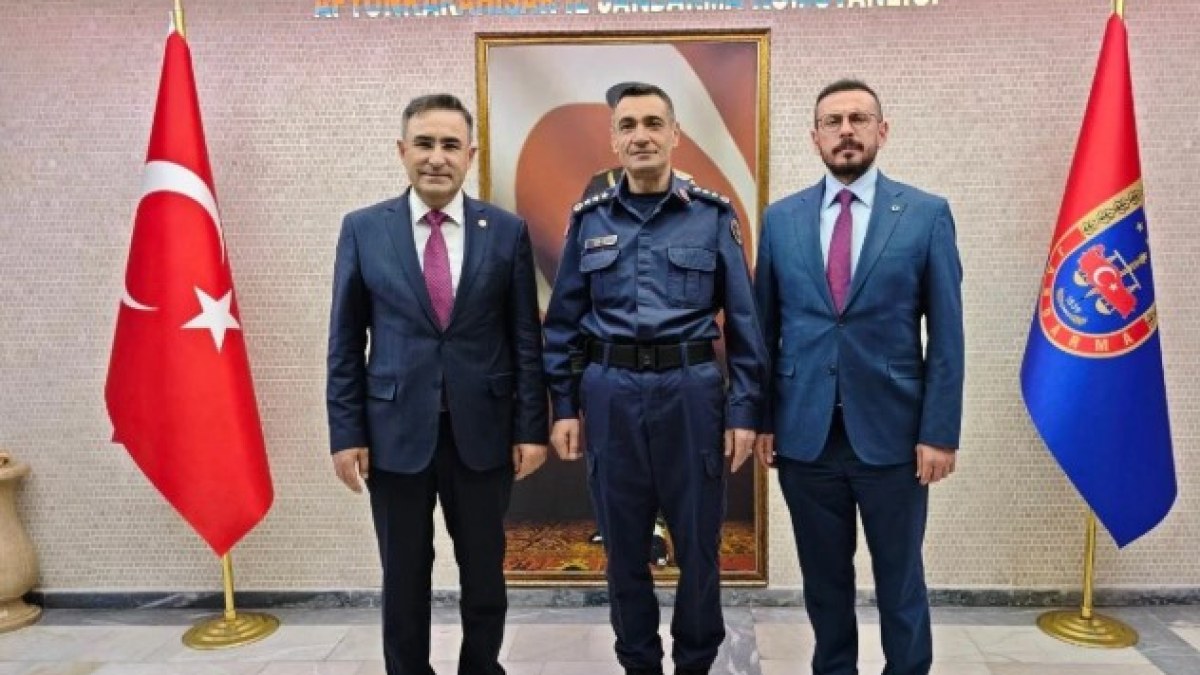 Milletvekili Hasan Arslan’dan İl Jandarma Komutanı Murat Kaya’ya Ziyaret