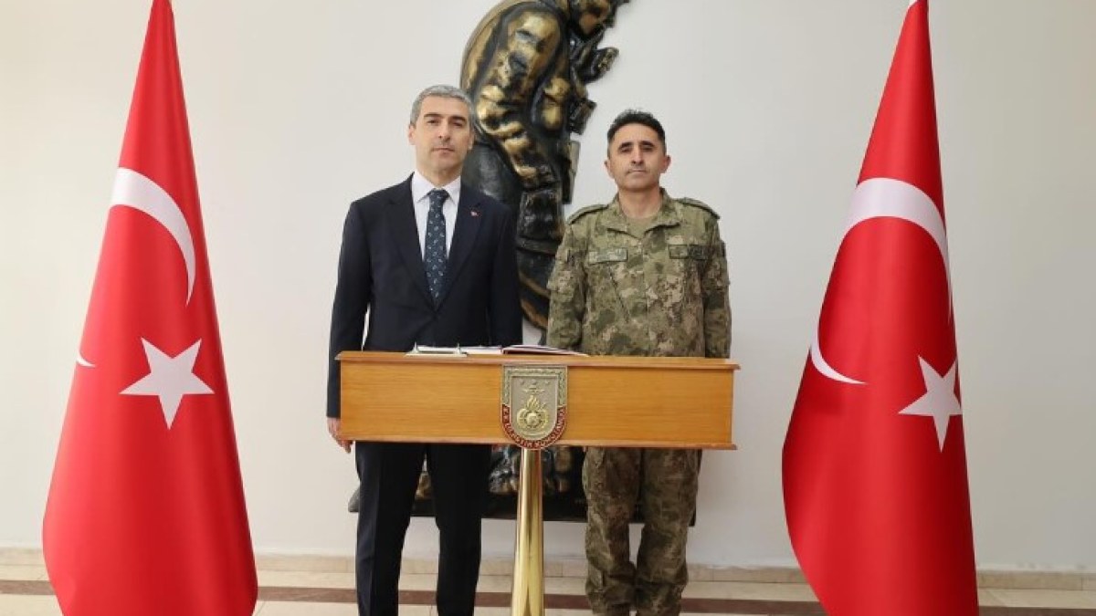 Afyonkarahisar Valisi Dr. Naci Aktaş’tan Mühimmat Birliklerine Ziyaret