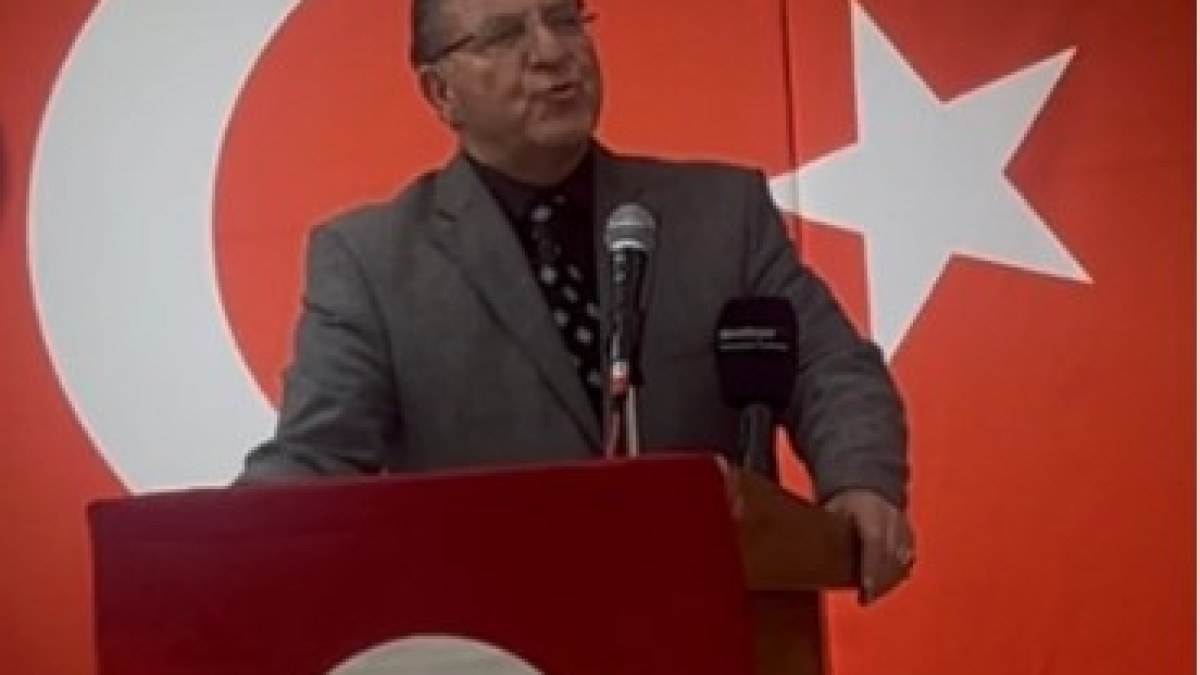 Gelecek Partisi Afyonkarahisar il başkanı Niyazi Ertaş'ın İbrahim Yurdunuseven'in İstiklal Marşı'nın bestesiyle ilgili açıklamasına tepkisi.