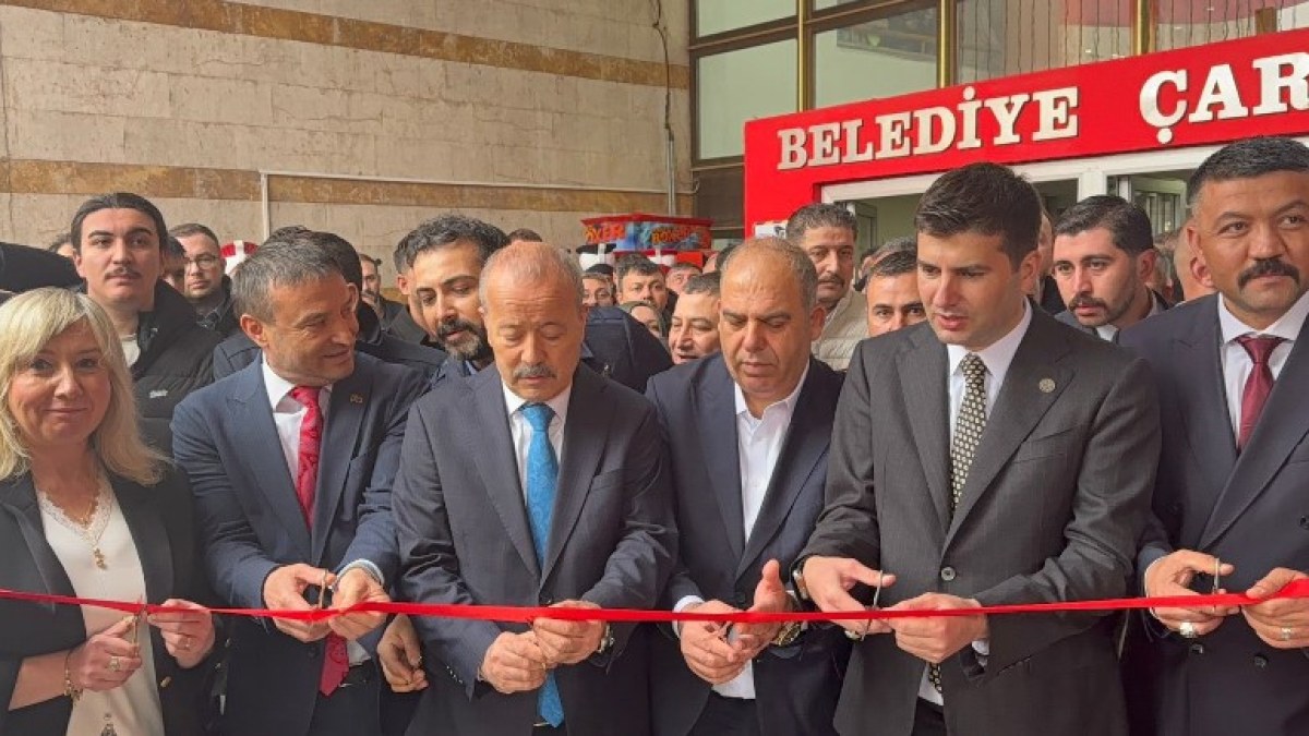 Afyonkarahisar’da Ülkü Ocakları tarafından 3 Mayıs Türkçülük Günü dolayısıyla anlamlı bir program düzenlend