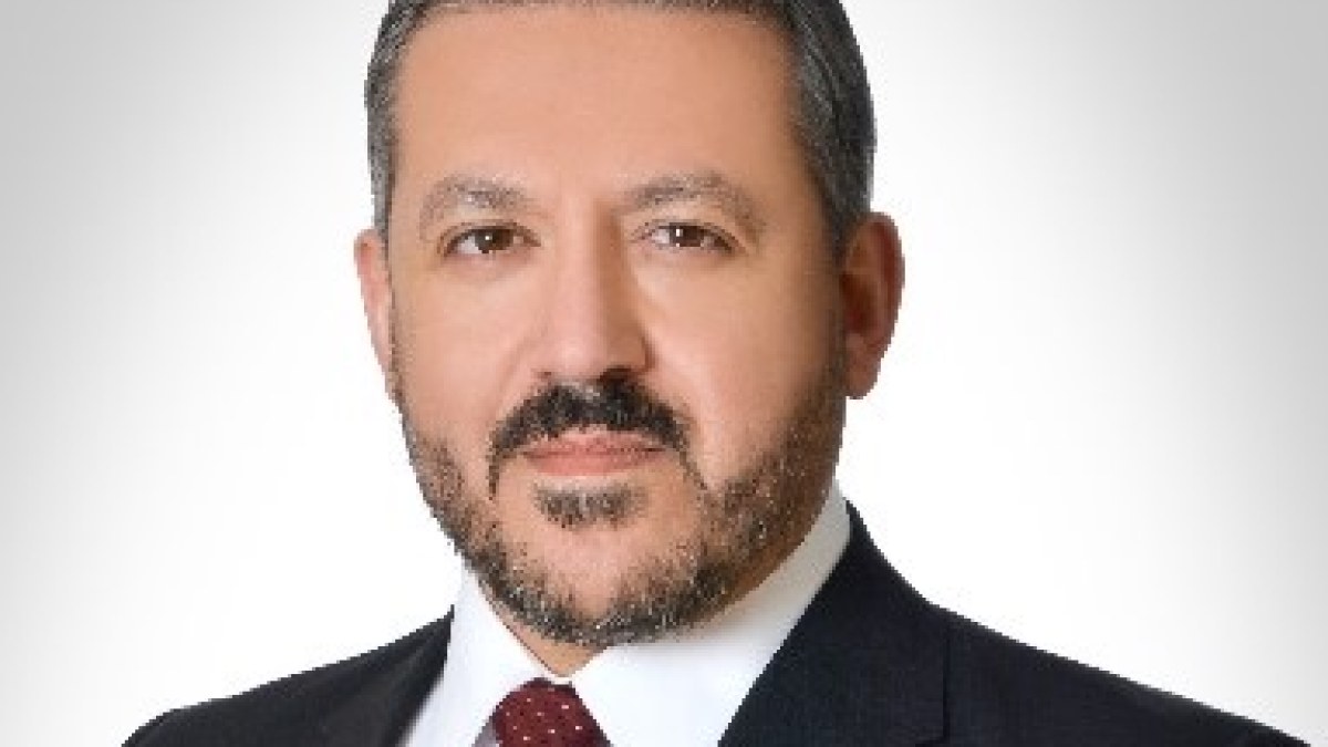 KAMU KURUMLARI MİLLETİNDİR, SİYASİ PARTİLERİN DEĞİL