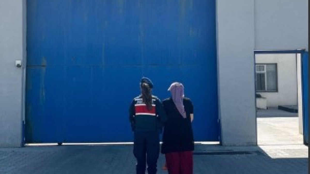 Afyonkarahisar’da 10 Yıl Hapis Cezalı Şahıs Yakalandı