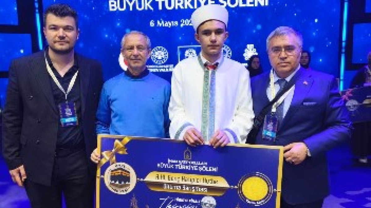 İmam Hatip Lisesi Öğrencisi Türkiye İkincisi