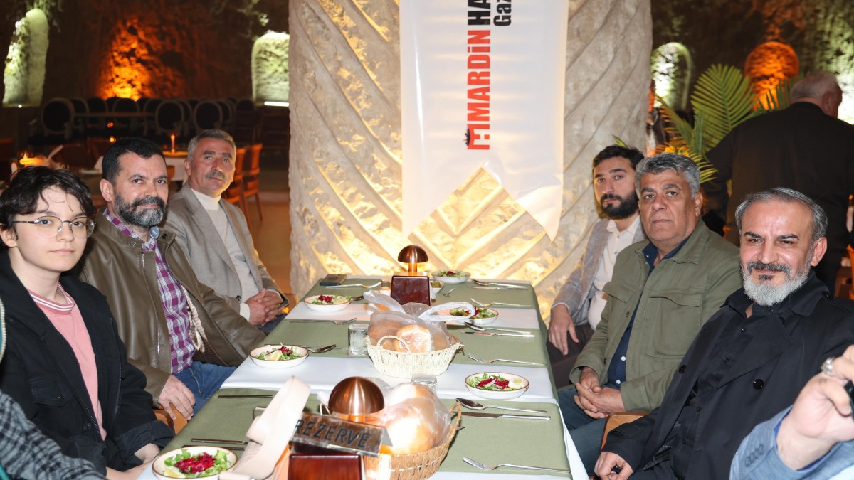 Mardin’de gazetecilerin sıra gecesi keyfi - Galeri