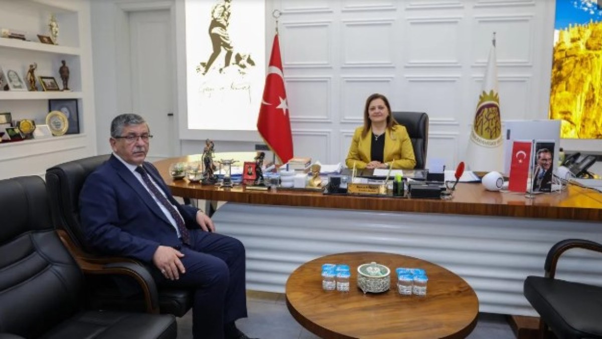 BAŞKAN KÖKSAL VE BAŞKAN BİRLİKTİR 'DEN ESNAFIN TALEPLERİ SORUNLARI KONUŞULDU.