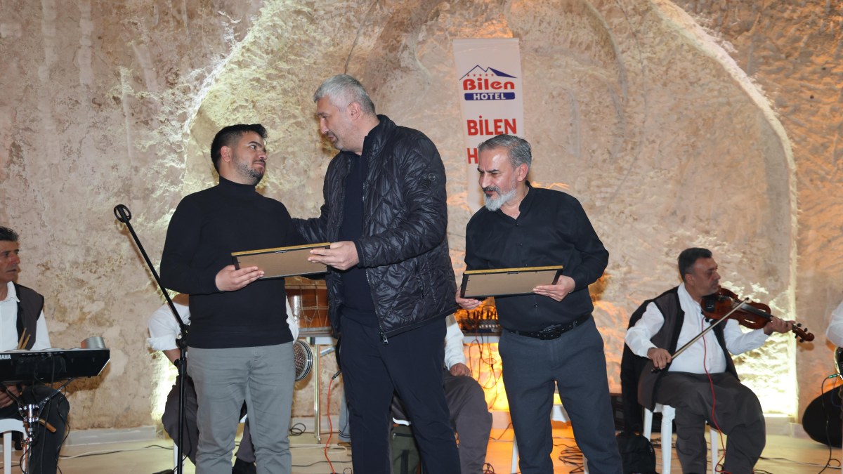 Mardin’de gazetecilerin sıra gecesi keyfi - Galeri