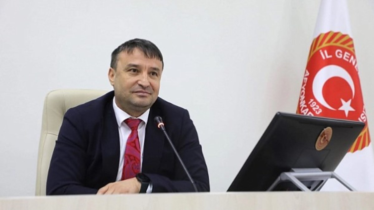 İl Başkanı Ahmet Kahveci, 23 Nisan Ulusal Egemenlik ve Çocuk Bayramı’nın yıl dönümü dolayısıyla bir mesaj yayımladı.