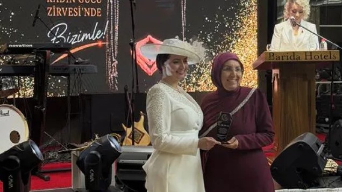 Âliye Mete Sert’e Isparta’da Onur Ödülü