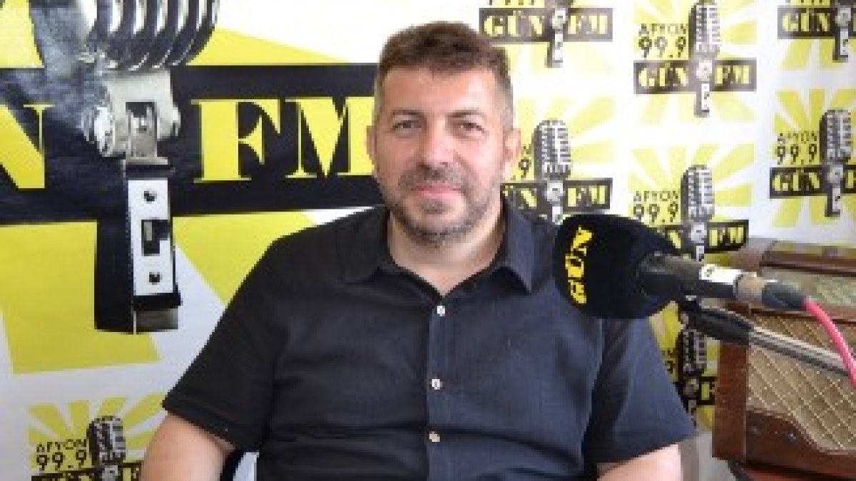 Enerjimizi tamamen insan ve toplum bilimlerine ayırıyoruz”