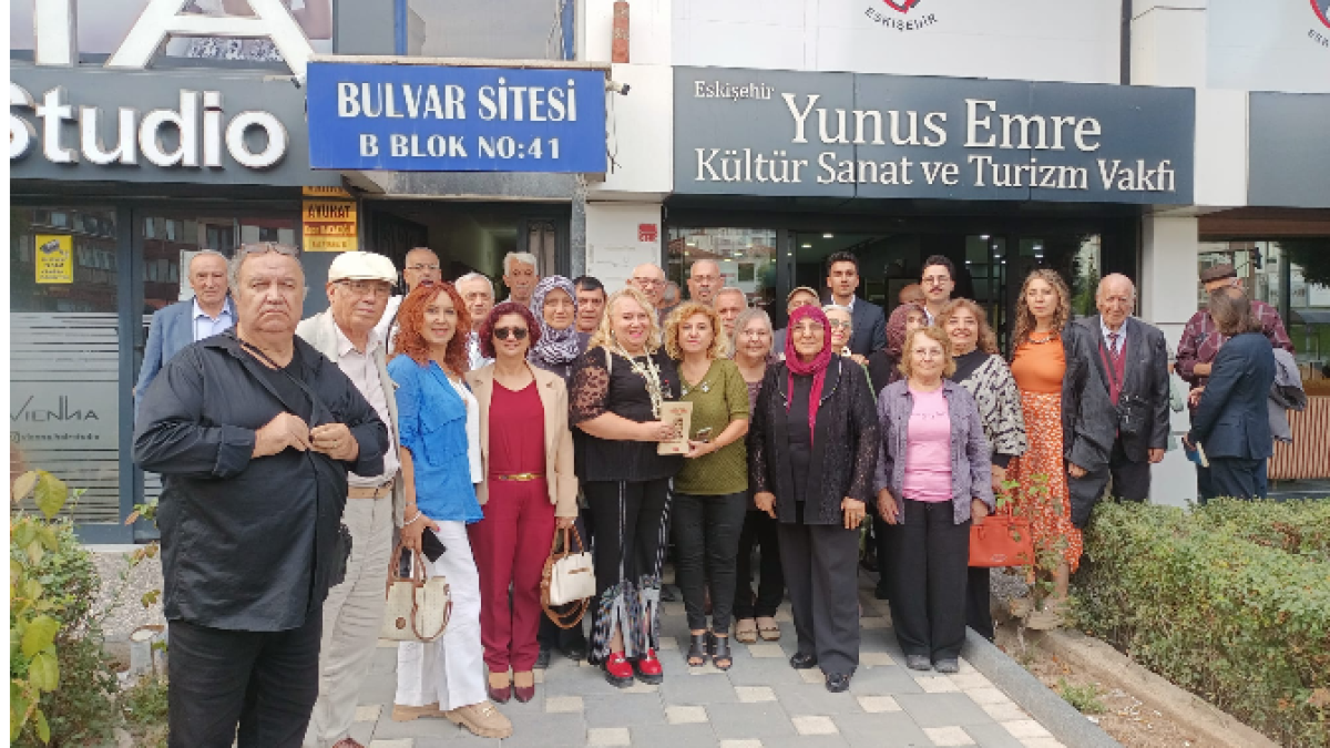 AFYONKARAHİSARLI VE ESKİŞEHİRLİ YUNUS EMRE ŞAİRLERİ ESKİŞEHİR’DE BULUŞTU.