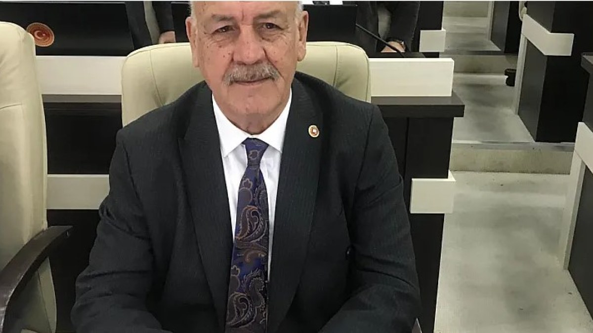 Başkan Ertürk Alparslan Türkeş 29. vefat yıldönümü nedeniyle açıklama yaptı.