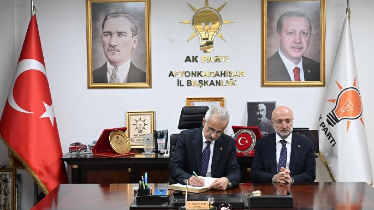 TURGAY ŞAHİN, “YHT YETMEZ EKSPRES SEFERLERİDE BAŞLAMALI” - Galeri