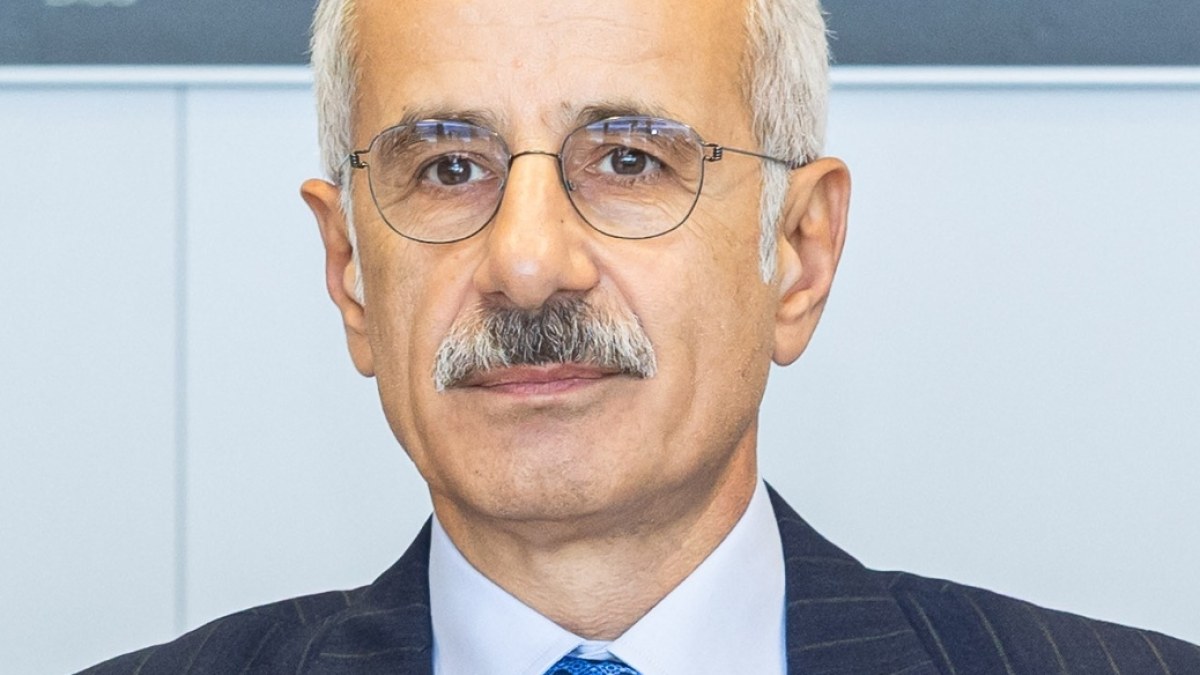 KARADENİZ'İN YENİ LOJİSTİK ÜSSÜ: TRABZON YENİ HAVALİMANI İÇİN İMZALAR ATILDI, ŞANTİYE KURULDU