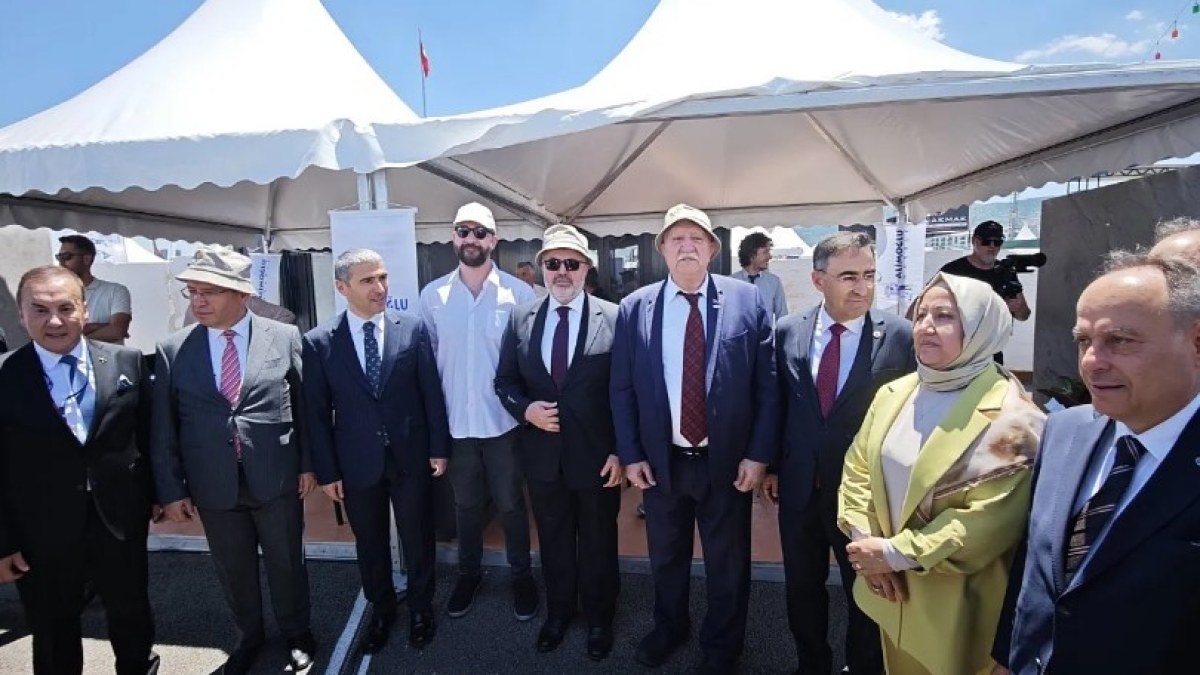 “ŞEHRİMİZ DOĞAL TAŞIN DÜNYAYA AÇILAN KAPISIDIR