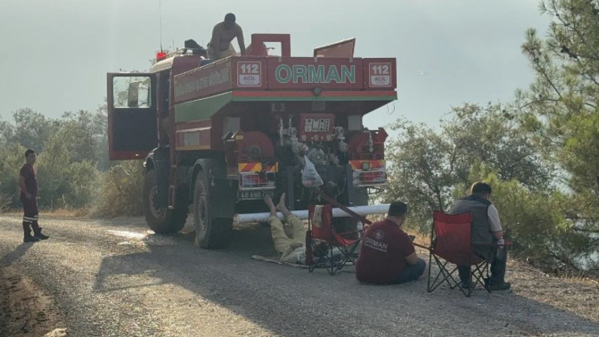 Afyonlu Orman İşçileri Fethiye'de Ateşle Savaşıyor