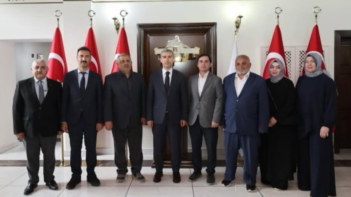 İHH Afyonkarahisar’dan Vali Dr. Naci Aktaş’a Ziyaret