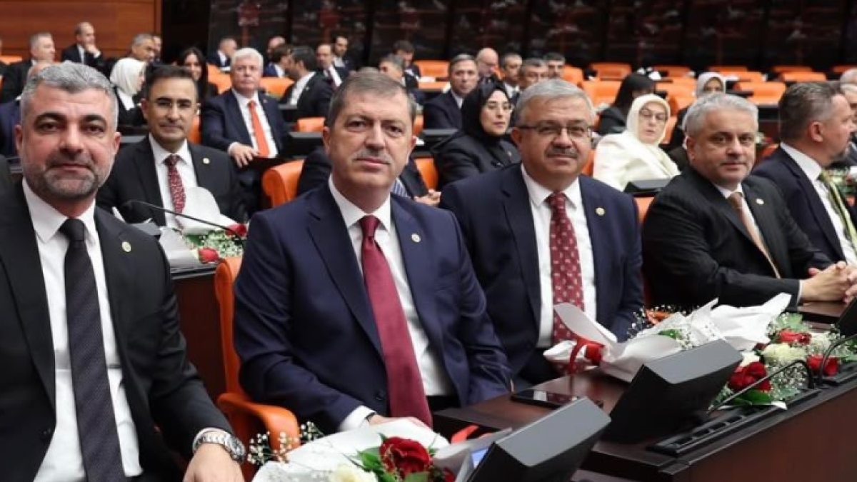 Yurdunuseven, TBMM Yeni Yasama Yılı Açılışına Katıldı