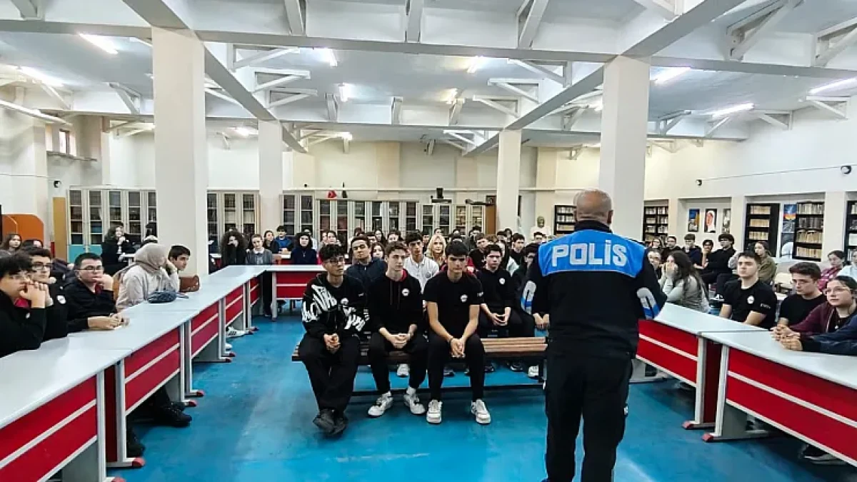 Afyon Emniyeti'nden Liselilere Özel Çalışma: Bu Kurallara Dikkat!