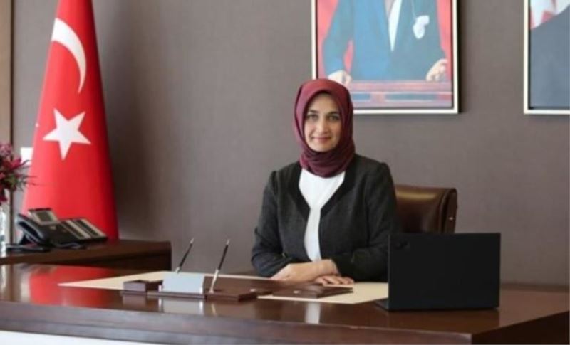 Vali Doç. Dr. Kübra Güran Yiğitbaşı'nın 24 Kasım Öğretmenler Günü Mesajı