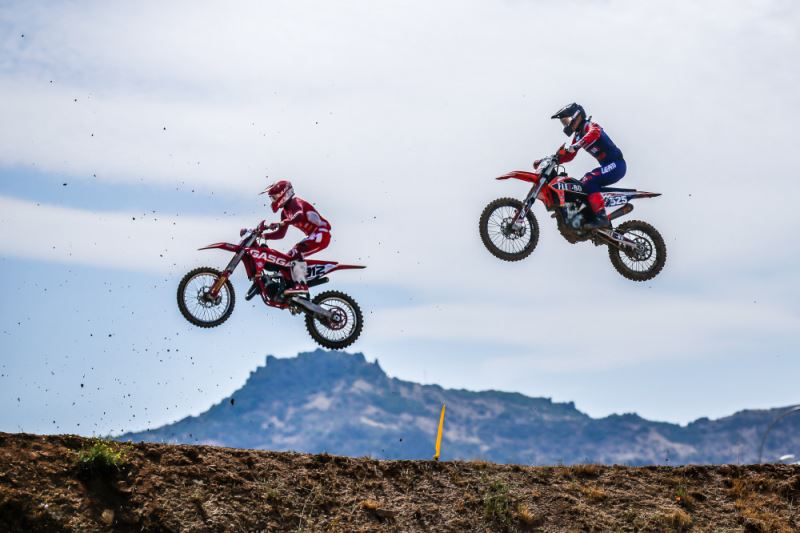 Motokrosta dünyanin en iyileri Afyon’daydi